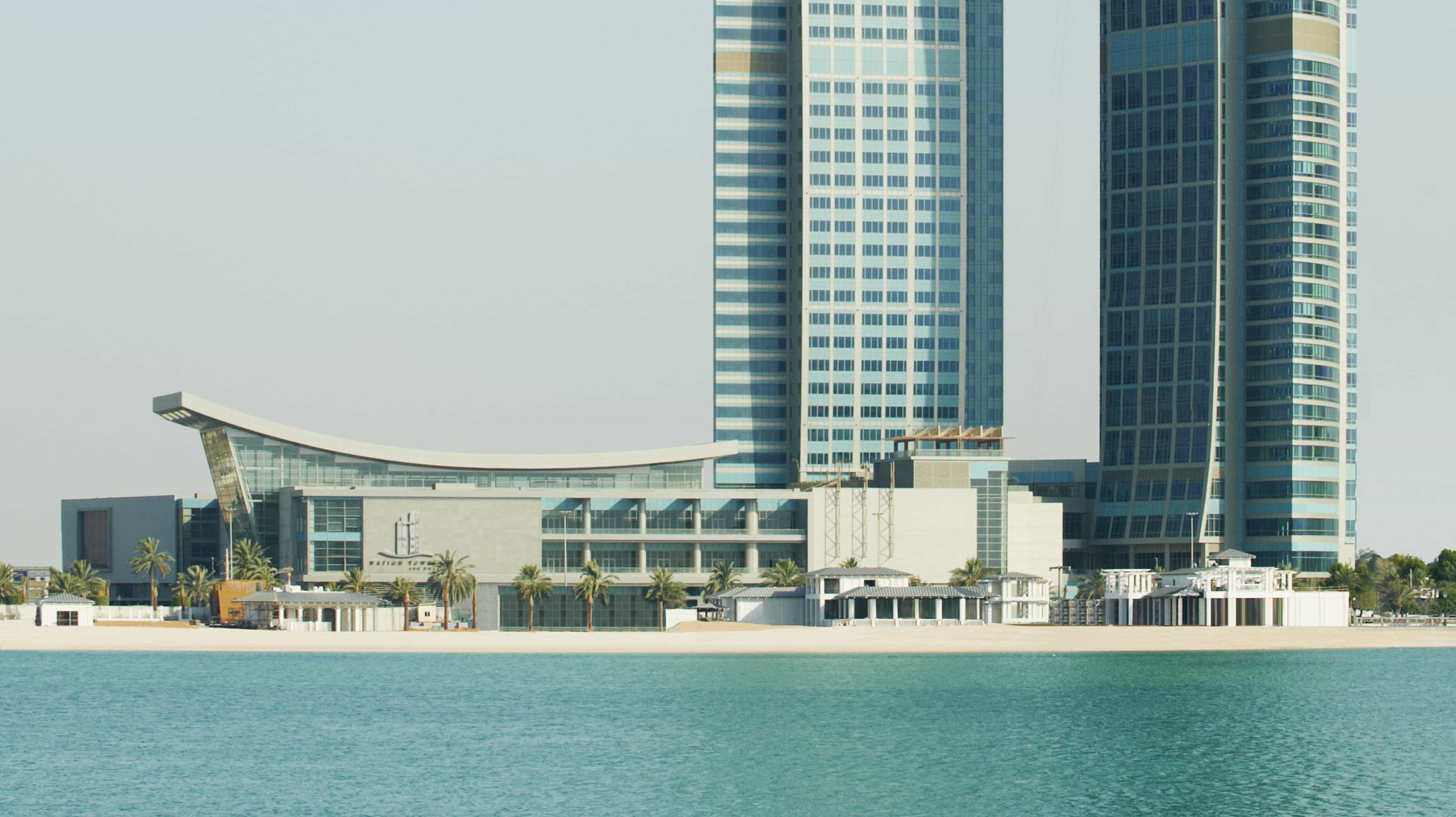 البرانش بين السحاب