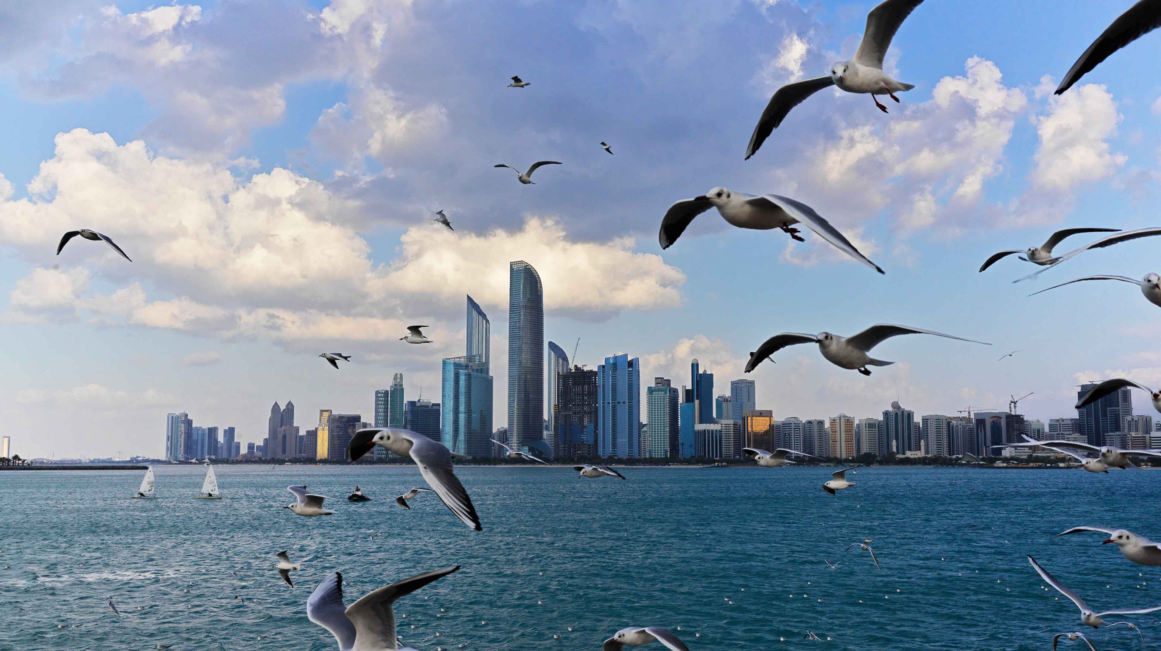 abu dhabi corniche