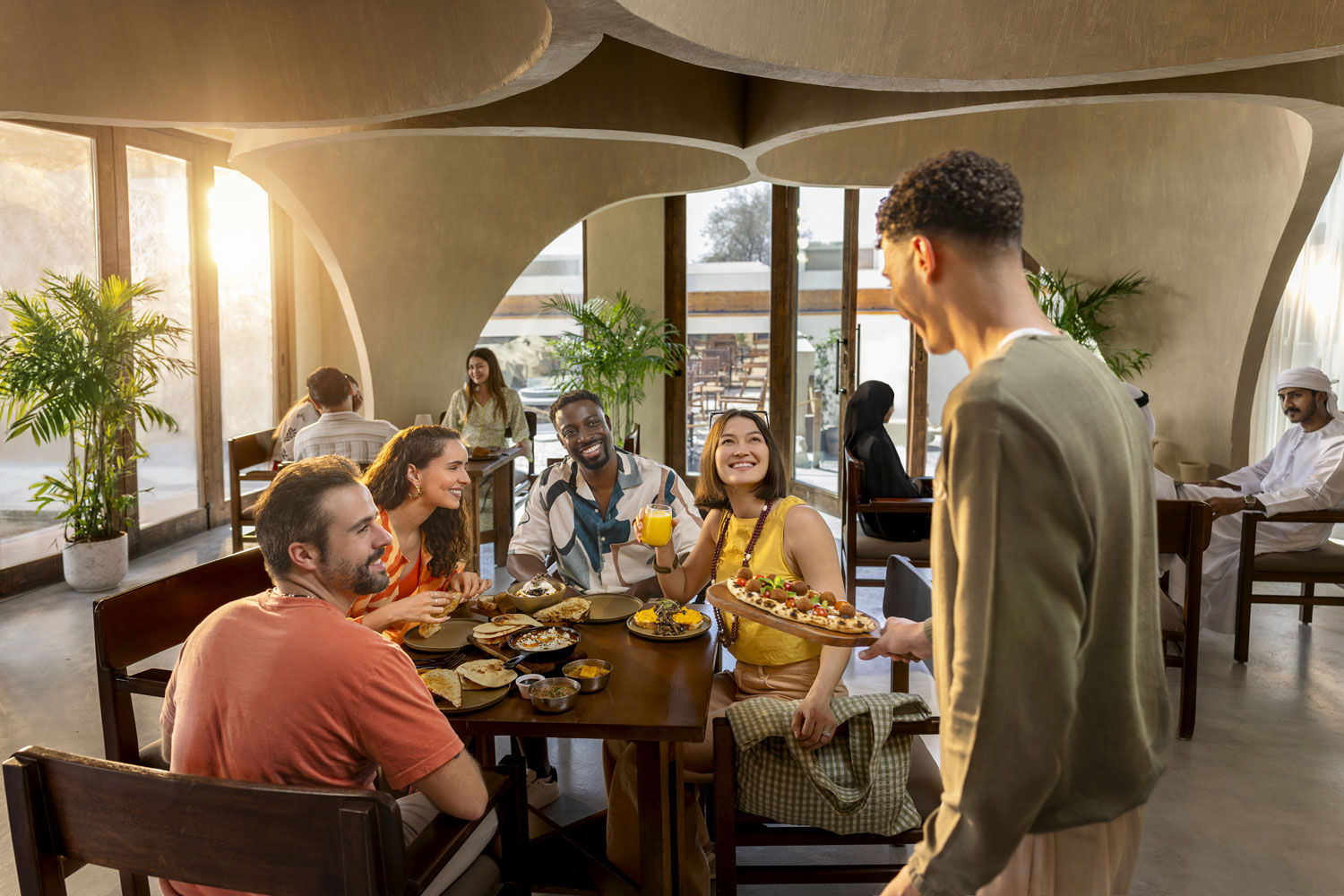 Find summer dining spots