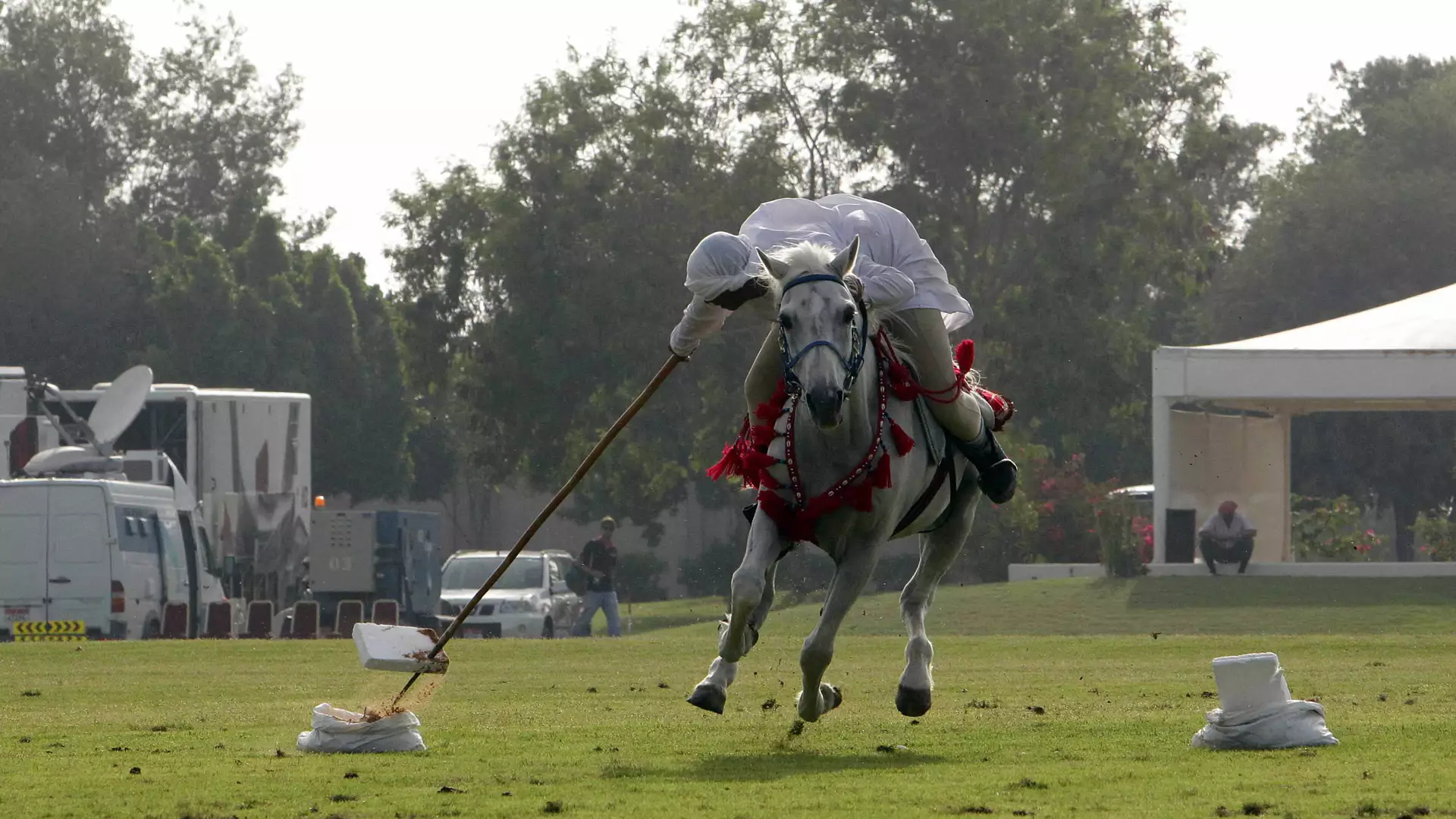 نادي غنتوت لسباق الخيل والبولو
