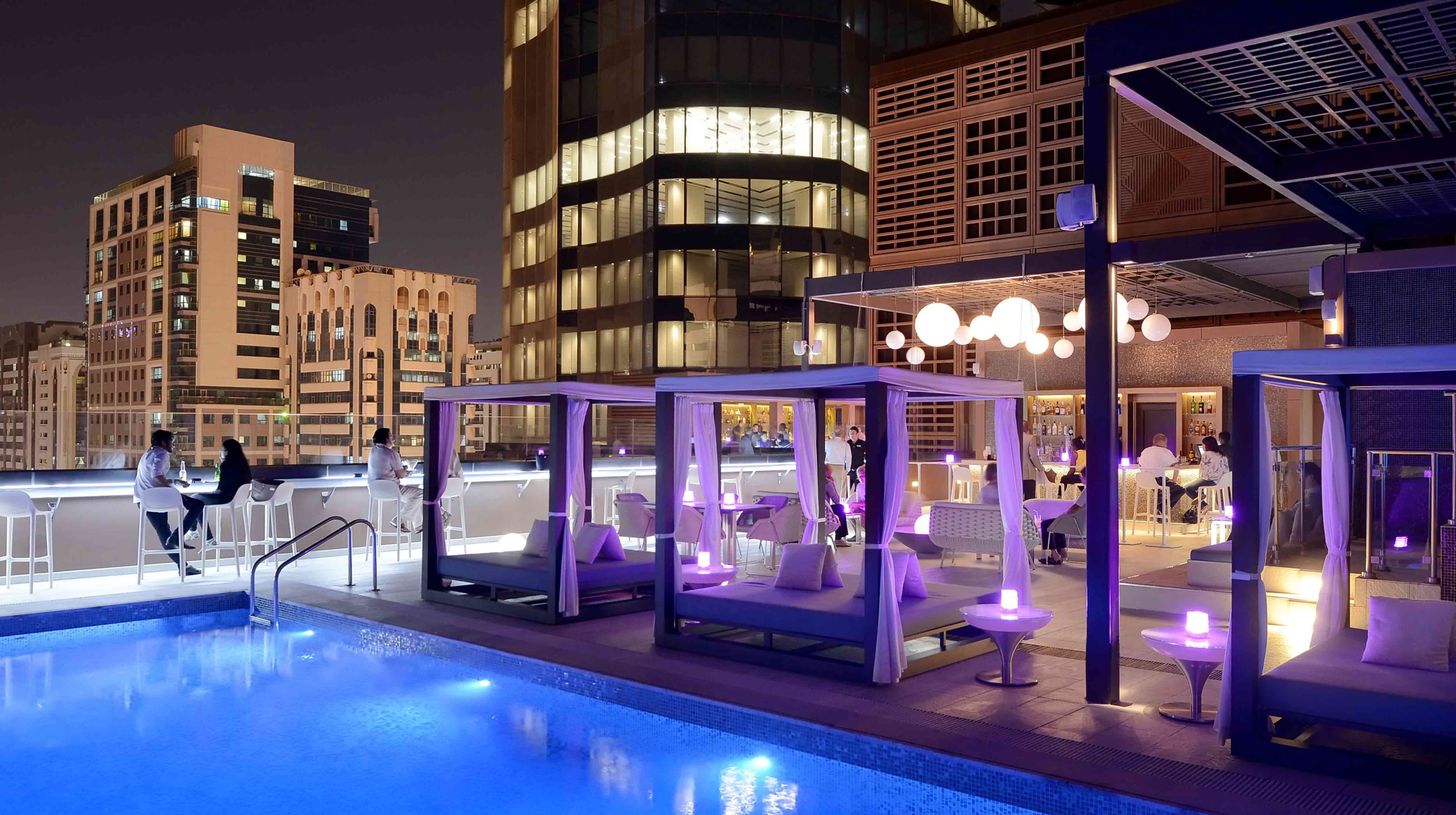 مطعم آب آند بيلو